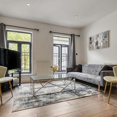 Luxurious Hidden Gem In Wandsworth Apartment Londra Exterior foto
