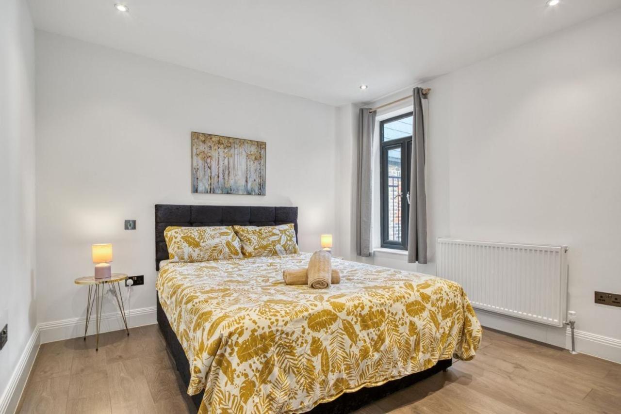 Luxurious Hidden Gem In Wandsworth Apartment Londra Exterior foto